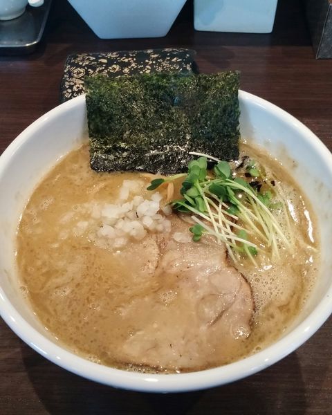 「濃厚中華そば800円」@自家製麺 まかないへきるの写真