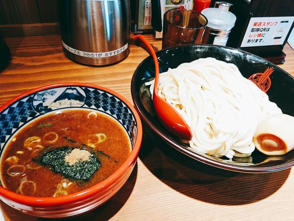 「つけ麺 大 味卵」@つけ麺専門店 三田製麺所 桜木町駅前店の写真