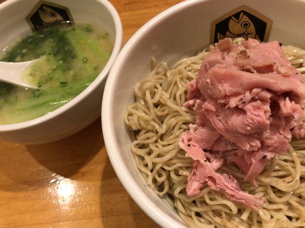 「真鯛つけ麺(麺大盛り)」@真鯛らーめん 麺魚の写真