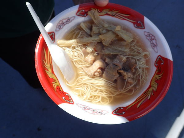 「[博多純情らーめん Shin‐Shin]博多もつめん」@大つけ麺博  10周年特別企画 ラーメン日本一決定戦！！の写真