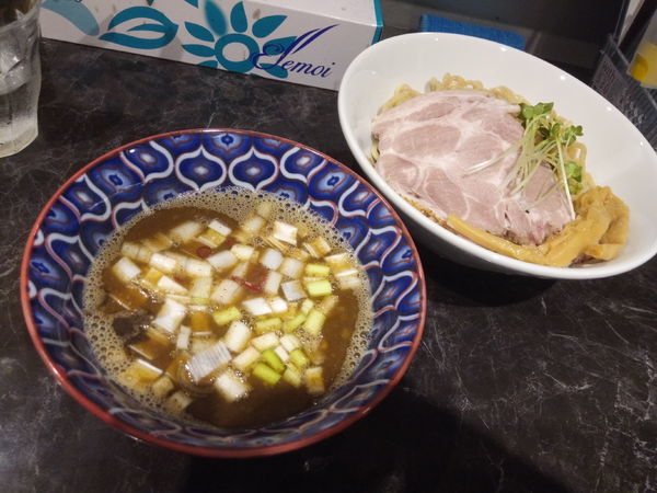 「武士と煮干しのあっさりつけそば（限定）」@中華SOBA にぼ乃詩の写真