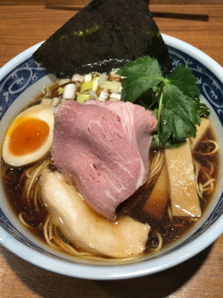 「煮干そば 黒醤油 ¥690」@寿製麺よしかわ 川越店の写真