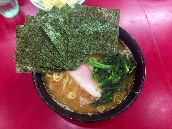「ラーメン＋のり＋ライス」@杉田家 千葉祐光店の写真