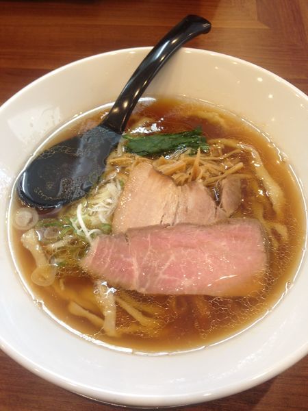 「醤油らーめん 並 800円」@純手打ち だるまの写真