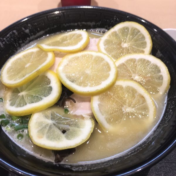 「レモン鶏ラーメン」@鶏そば壽の写真