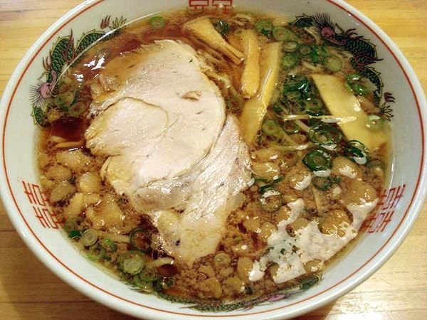 「中華そば…550円」@朱華園の写真