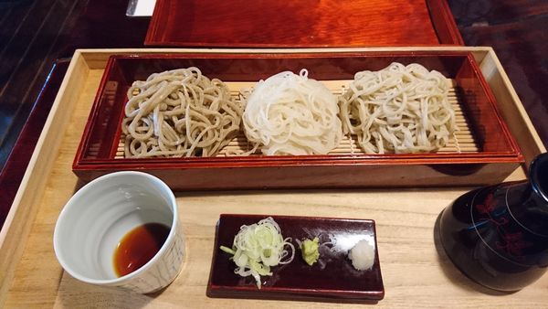 「三色せいろ1450円(1560円税込)」@車家の写真