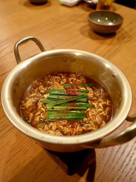 「船橋ソースラーメン…500円」@ホルモンと本格焼酎の店 おはこの写真