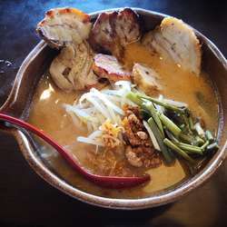 信州味噌 味噌漬け炙りチャーシュー麺