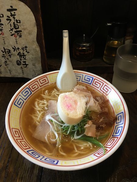 「追いがつおラーメン」@餃子と麺 いせのじょう 菊水本店の写真