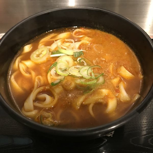 「よもだカレーうどん（￥500）」@よもだそば 銀座店の写真