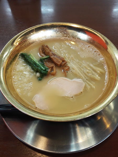 「鶏白湯」@鶏と煮干しの中華そば 市松の写真