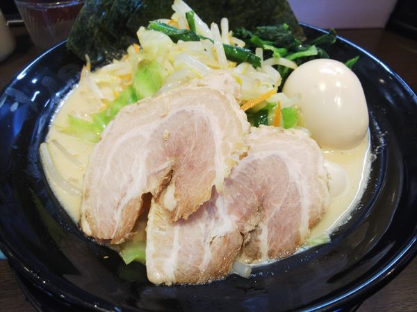 「野菜ラーメン(醤油）830円」@町田商店 入間店の写真