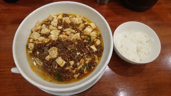 「麻婆麺(薄辛)+半ライス」@SHIBIRE NOODLES 蝋燭屋の写真