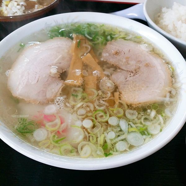 「塩らーめん」@手打らーめん やまだの写真