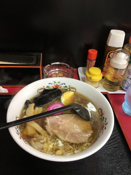 「醤油ラーメン」@味のももんじの写真