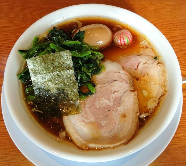 「味玉らぁめん(醤油)＋ほうれん草」@らぁめん 生姜は文化。の写真
