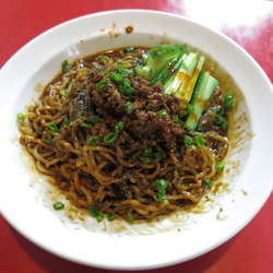 汁なし黒酢担々麺：850円