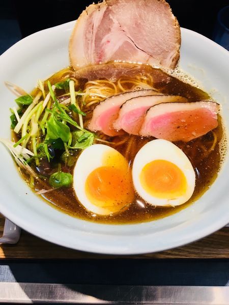 「にほんいち醤油そば」@麺巧 潮の写真