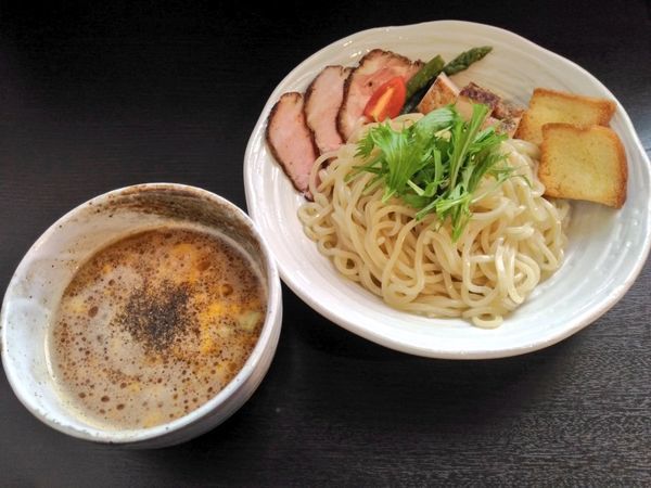 「きまぐれ限定 ハロウィンつけめん」@麺屋 シロサキの写真