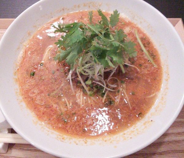 「【限定】担々麺　９８０円」@豚骨清湯・自家製麺 かつらの写真