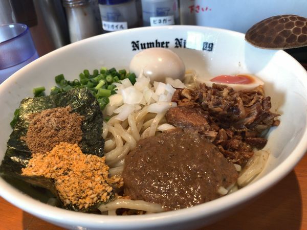 「油そば＋味玉」@麺Dining Number Nine 09の写真