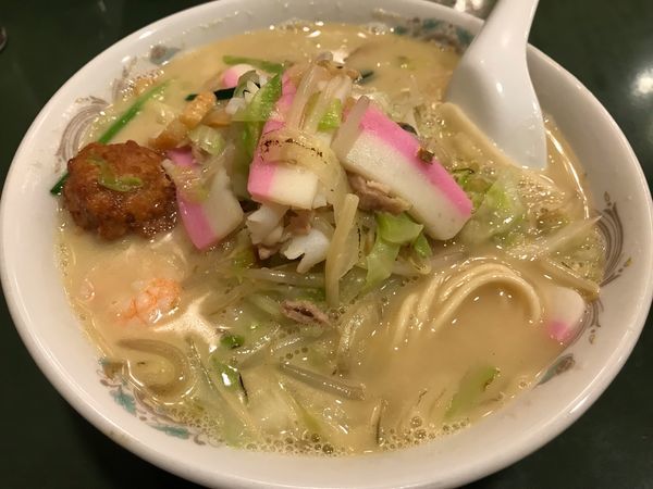 「什景湯麺（上ちゃんぽん）1080円」@江山楼 中華街本店の写真
