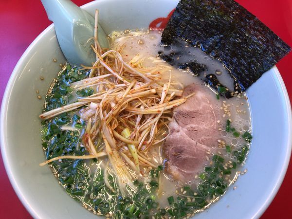 「朝ラー梅抜き」@ラーメン山岡家 大泉店の写真