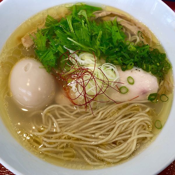 「ゆず塩らぁめん＋味玉」@麺や 流れ星の写真