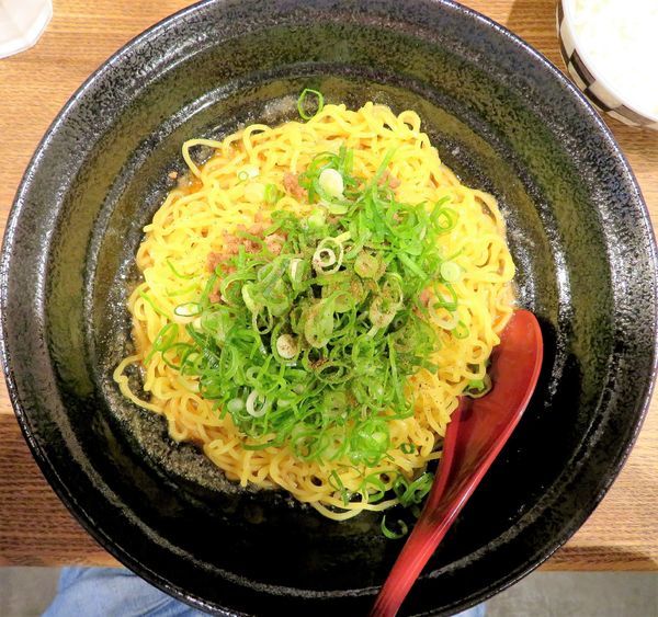 「広島式汁なし担々麺（ふつう）＋ミニミニライス（730円）」@ぐりんぐりんの写真