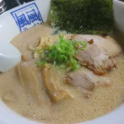 とんこつラーメン