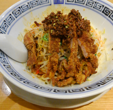 「四川産青山椒の汁なし担々麺 排骨」@希須林 赤坂店の写真