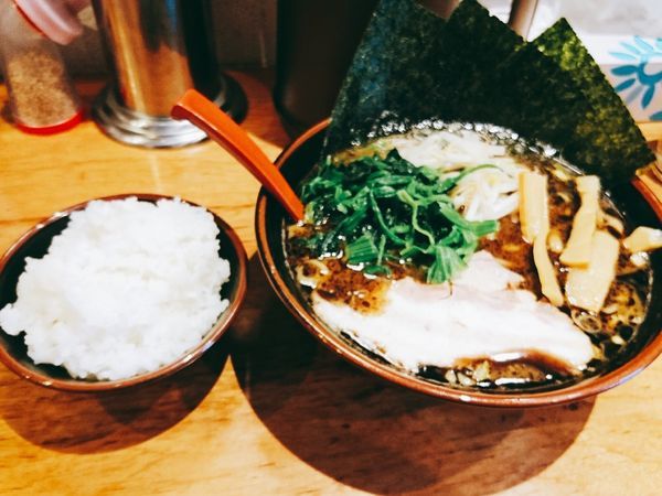 「黒マー油味噌ラーメン 無料ライス」@横浜家系ラーメン 大館家の写真