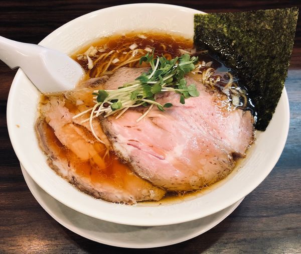 「醤油（細・固め・濃いめ￥700）」@稲荷屋の写真