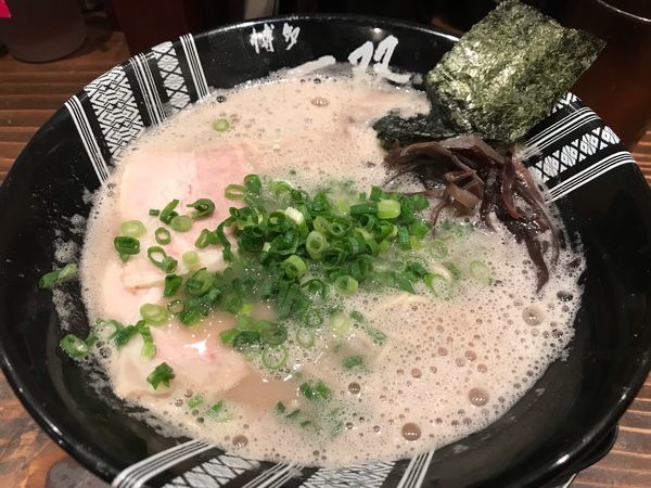 「ラーメン  700円」@博多一双 中洲店の写真