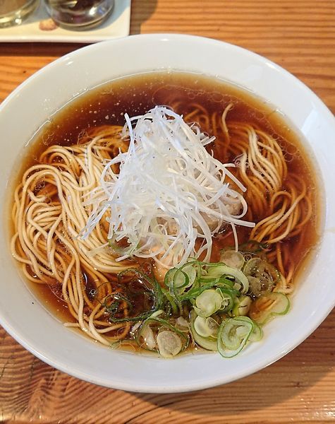 「かけそば&チャーシュー」@らーめん芝浜の写真