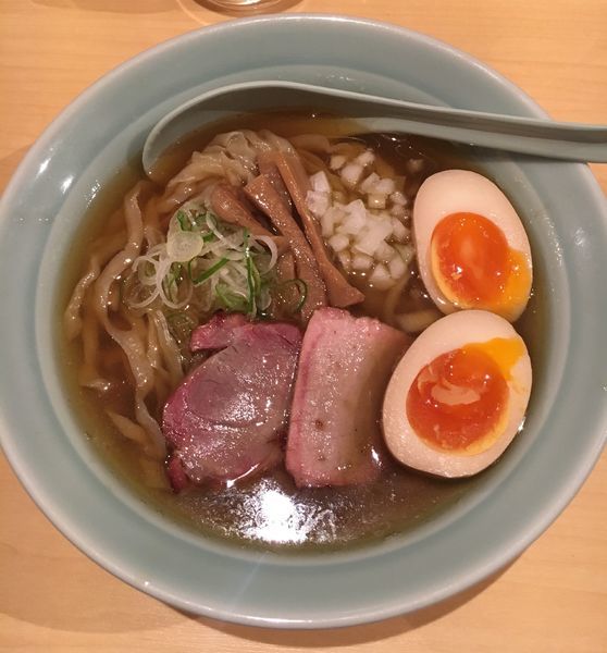 「味玉中華そば」@中華そば 麦萬の写真