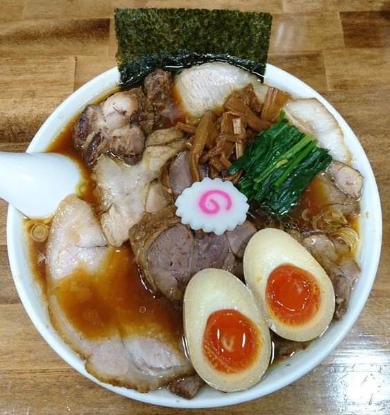 「しょうゆチャーシューメン＋味玉」@オランダ軒の写真