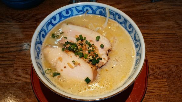 「バリシオラーメン(塩)¥700-」@らー麺屋 バリバリジョニーの写真