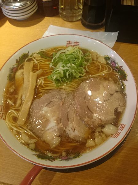 「中華そば　710円」@ふじい 難波千日前店の写真