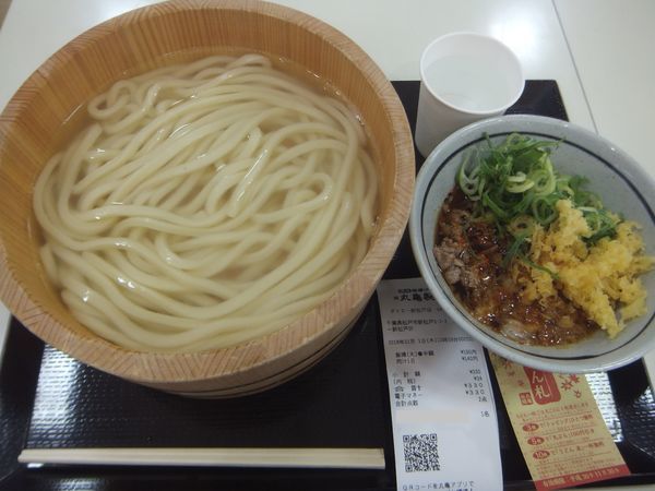 「釜揚げうどん大380円(1日半額)＆肉汁140円で330円」@丸亀製麺 ダイエー新松戸店の写真