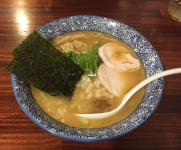 「濃厚醤油鶏白湯そば」@麺屋きよたかの写真