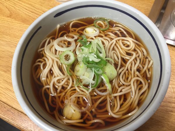 「かけそば¥250」@駅そば大宮の写真