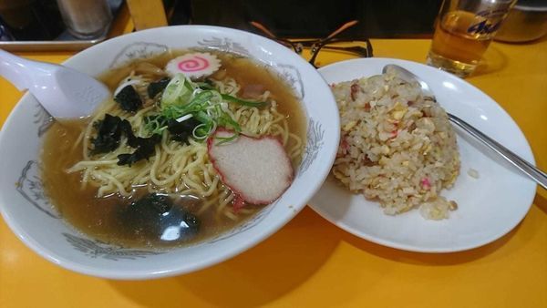 「Cセット：ラーメン+半チャーハン　730円」@中華料理 廣新の写真
