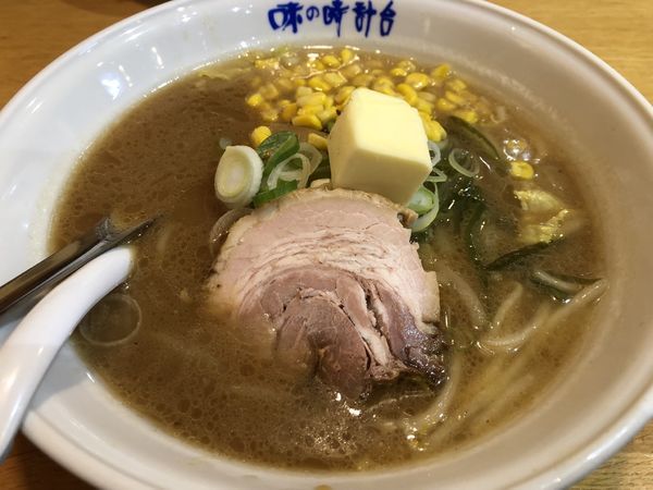 「バターコーンラーメン」@味の時計台 駅前通り総本店の写真