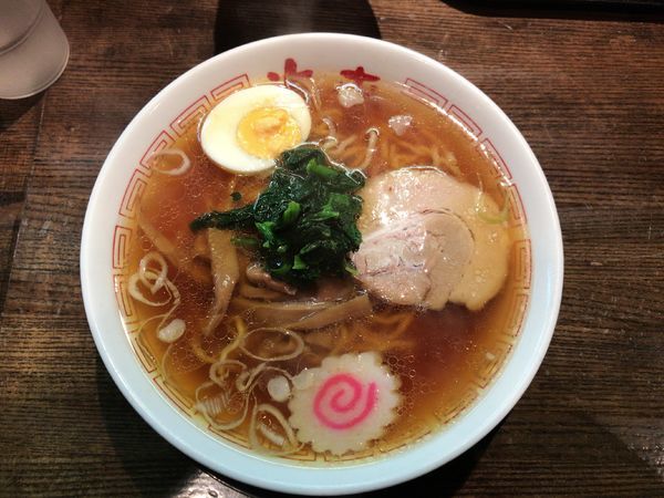 「中華そば(430円)+海老ニラ饅頭(230円)」@中華そば 光来の写真