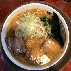 悪魔ラーメン 黒 800円