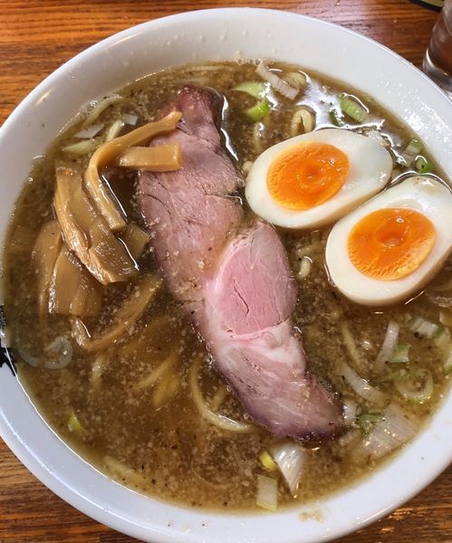 「らあ麺 600円＋醤油玉子 80円」@麺 髙はしの写真
