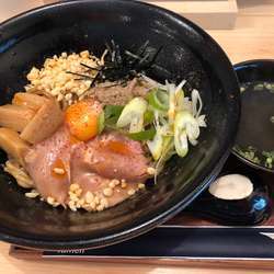 【限定】まぜそば（魚介）850円