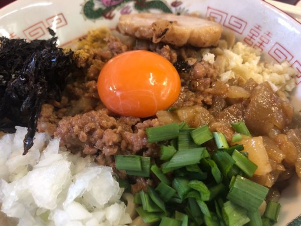 「台湾まぜそば」@まぜそば油そば専門店 雷音の写真